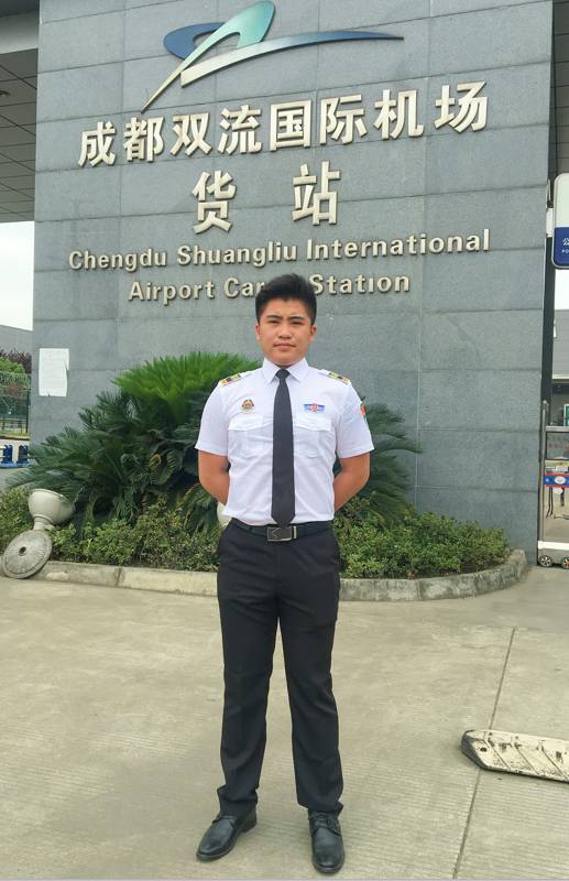 熱烈祝賀我們限時達空運物流公司官方網站正是開通了！！！